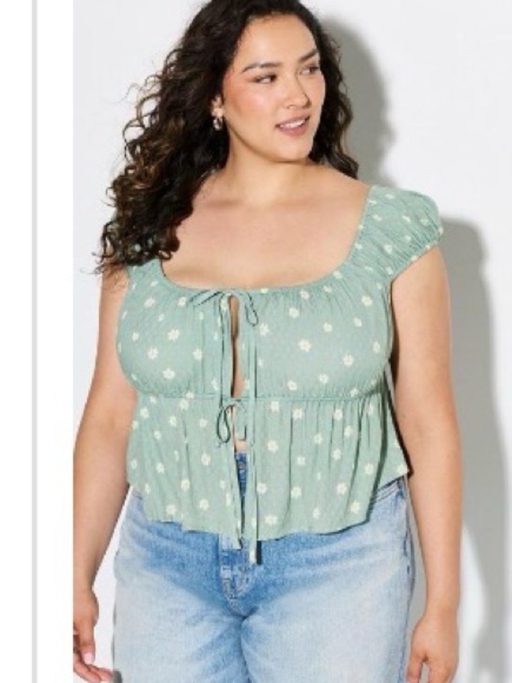 Torrid Light Green Floral Tie-Front Peplum Top